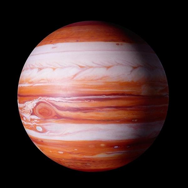 Jüpiter, Dünya'nın 300 katı ağırlıkta...