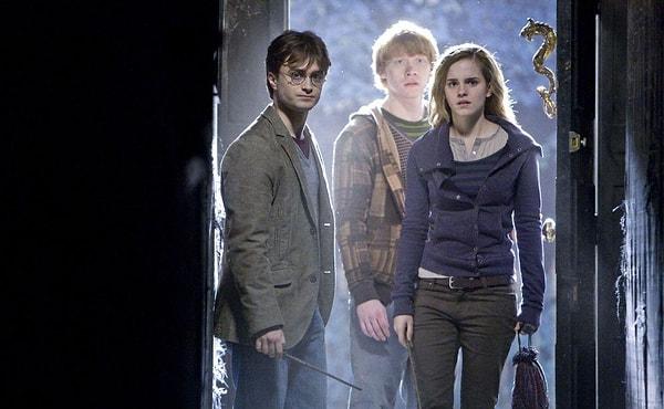 Harry Potter dizisi için hazırlıklara başlayan HBO, dizinin her sezonu bir kitabı merkezine alacak.