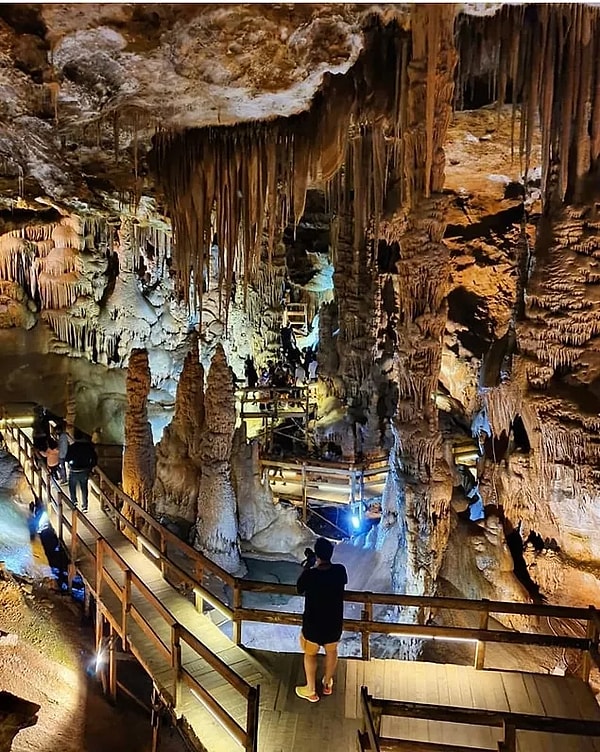 6. Karaca Cave- Gümüşhane