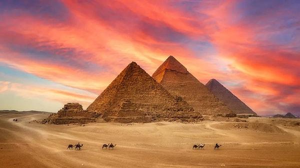 3. Piramitler, Mısır