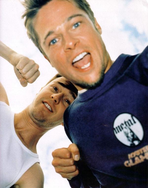 10. Edward Norton ve Brad Pitt, Fight Club setinde, 1999: