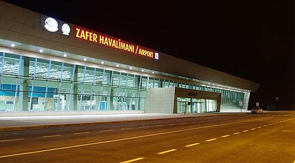 Yapım maliyeti 50 milyon euroyu bulan havalimanı, işletmeci firmaya verilen yüksek yolcu sayısı garantileri nedeniyle DHMİ bütçesinde adeta altüst etti.