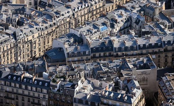 9. Какое здание в Париже было создано для Всемирной выставки 1889 года?