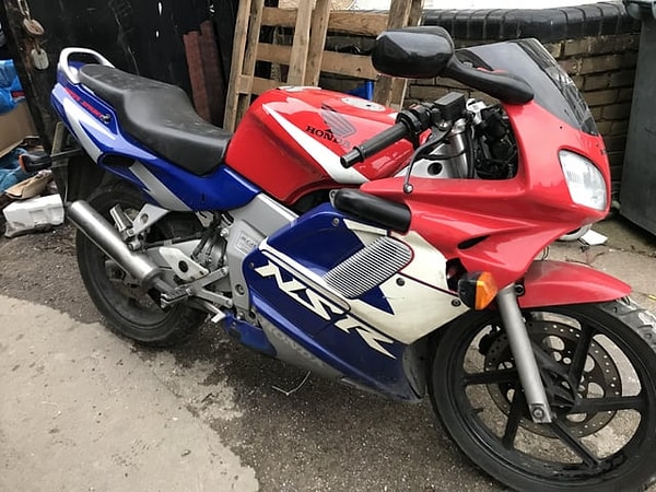 3. «Этот мотоцикл хотели сдать на металлолом, но я решил его забрать».