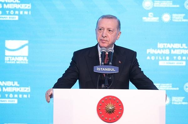 Erdoğan konuşmasında ayrıca IMF üzerinden muhalefete yüklenirken, CHP Sözcüsü Faik Öztrak ve DEVA Partisi Genel Başkanı Ali Babacan'ı hedef aldı.