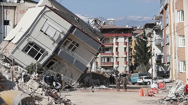 Deprem felaketinde yiten canlarımızdan biri de Yiğit Göktuğ'un babasıydı.