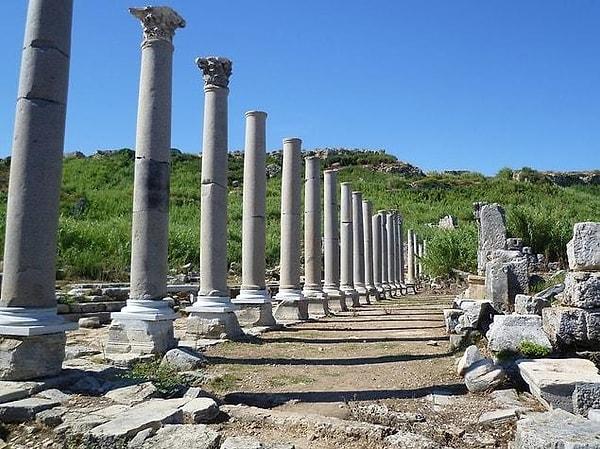 How to Get To Perge Ancient City?
