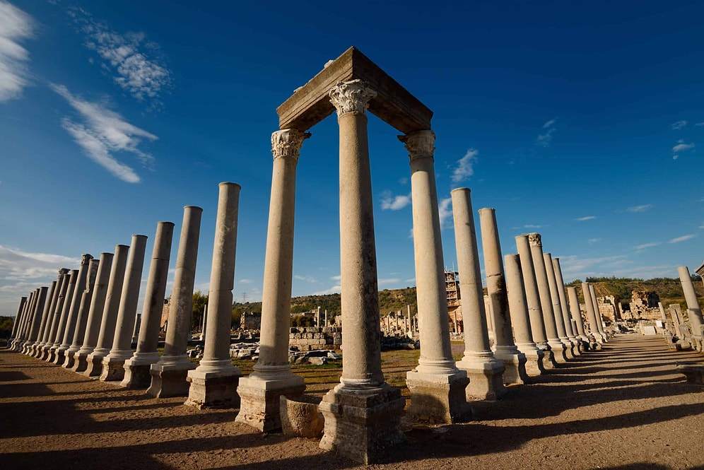 Perge Ancient City: Where the Past Comes Alive through Its Theaters and Fountains