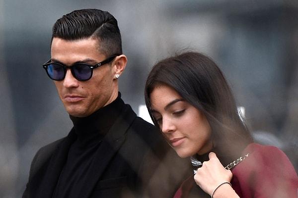 Ayrılık gerçekleşirse eğer Cristiano Ronaldo, Georgina Rodriguez'e 350 milyon Euro ödeyebilir.