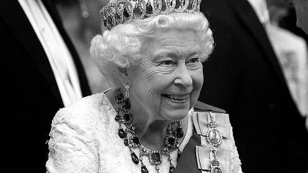 Kraliçe 2. Elizabeth, 8 Eylül 2022 tarihinde 96 yaşında hayata ve İngiliz monarşisine veda etmişti. Kraliçenin ardından da krallığın başına 73 yaşındaki oğlu 3. Charles geçti.