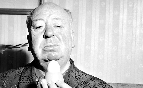 10. Ünlü yönetmen Alfred Hitchcock'un 'ovofobisi' vardı; yani yumurtalardan korkuyordu!