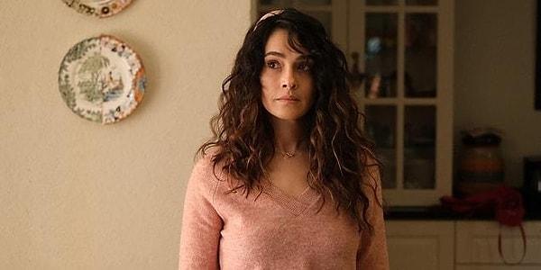 It is as if she was created only for the dialogues that marked the movie in the last 15 minutes of the movie. However, if the character of Beyza had been used at the top of the story, the story would have been stronger. But the purpose of the movie is to give a message rather than focusing on the characters.