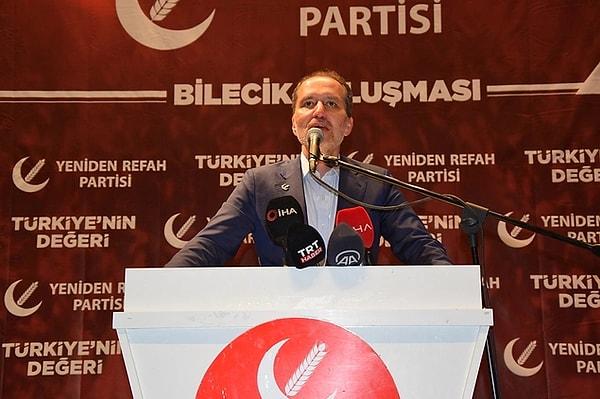 Yeniden Refah Partisi Genel Başkanı Fatih Erbakan, Bilecik'te seçmenlere seslendi. Erbakan konuşmasında, üç bakanlığın dış güçlerin vesayeti altında olduğunu iddia etti.