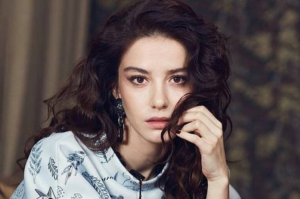 Özge Can Gürel is a rising star in the Turkish entertainment industry.