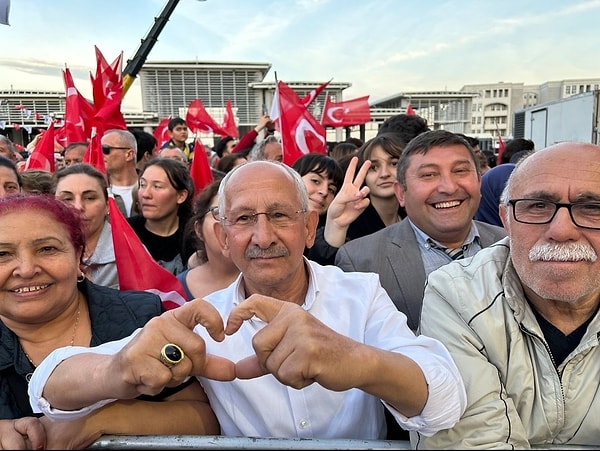 Kılıçdaroğlu'nun mitinglerinde de sıklıkla karşılaşılan vatandaşın bir sokak röportajı yeniden gündem oldu.
