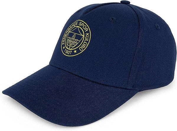 12. Fenerbahçe fanlarının da yüzü gülsün istiyorsanız, onlara bu şapkayı hediye edebilirsiniz.