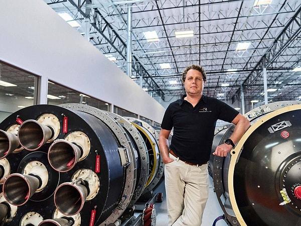 Bulaşık makinesi fabrikasından çıkıp Rocket Lab'i kurarak ticari uzay araçları sektörüne damga vuran Peter Beck ile tanışın.