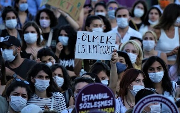 AA’nın haberine göre Sarıçam ilçesinde U.C., boşanma aşamasındaki eşi Burcu C., kayın biraderleri S.Ş. ve H.Ş. ile kendi halası M.Ç.’yi silahla yaraladı.