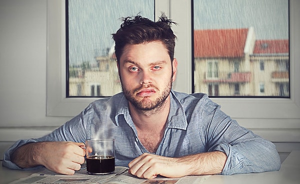 2. Если вы не выпьете кофе с утра, к вам лучше не подходить.