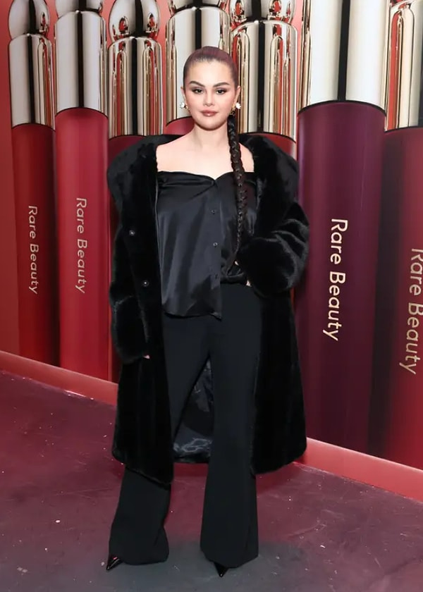 8. Селена Гомес сейчас в 30: