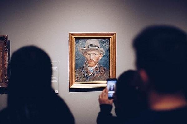 10. Van Gogh’un gizemleri hala çözülmemiş intiharı.