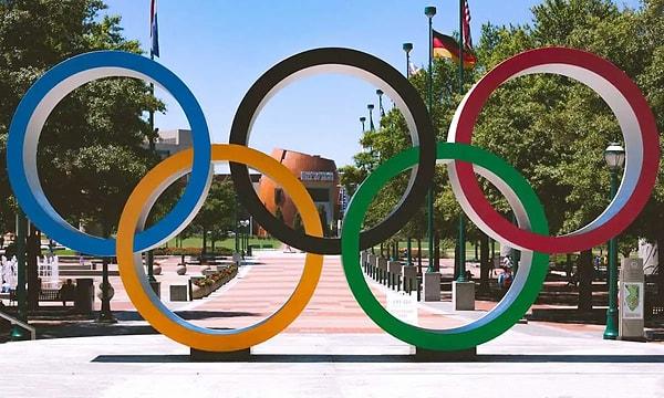Modern olimpiyat oyunlarının simgesi olan renkli 5 çember nasıl bulundu?