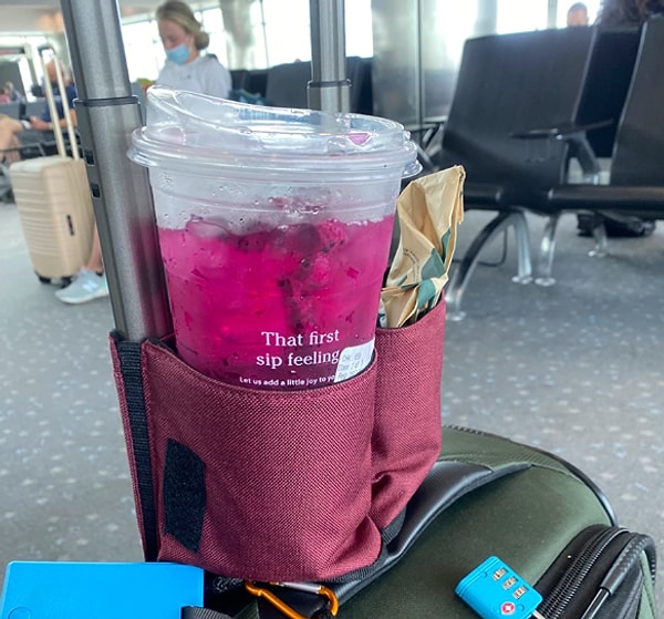 3. Багажный чехол на чемодан для напитков с двумя отделениями.