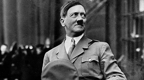 1. Adolf Hitler'in Astları