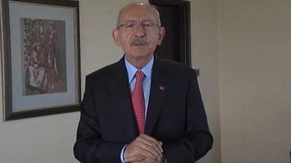 Kılıçdaroğlu, Emeklilikte Yaşa Takılanlar'a (EYT) yönelik vaadini açıkladığı videonun altına baskılamalar ve yasaklarla karşı karşıya olduklarını gösteren bir not da ekledi.