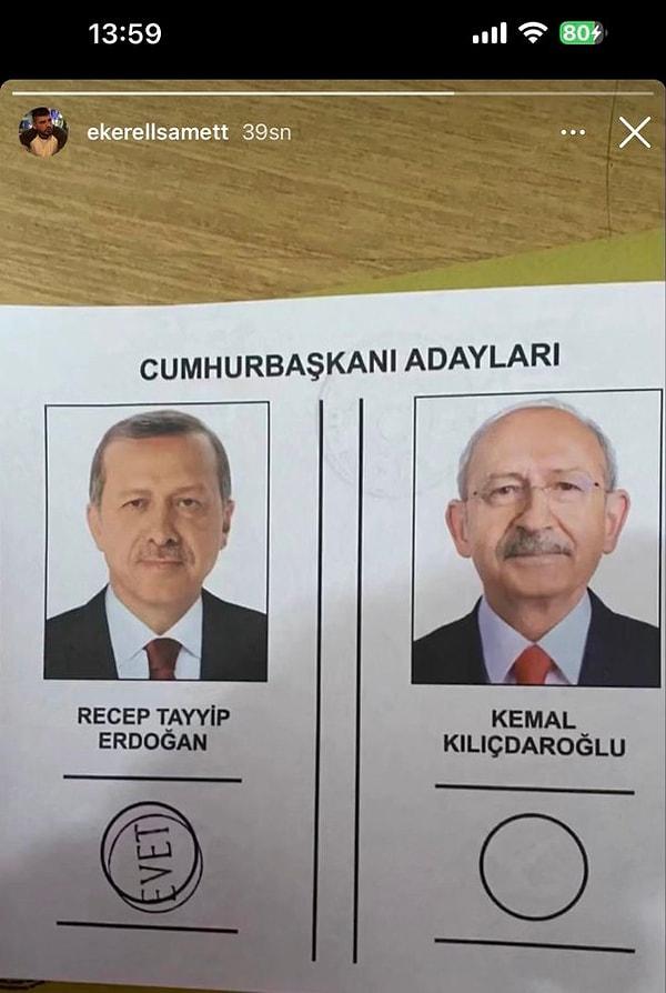 Samet Ekerel isimli kişi, sonrasında fotoğrafı silerek mermi olmadan Erdoğan’a kullandığı oyu paylaştı.
