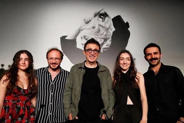 Ünlü isim, geçtiğimiz günlerde Fransa'da düzenlenen Cannes Film Festivali'nde Nuri Bilge Ceylan'ın Kuru Otlar Üstüne filmiyle En İyi Kadın Oyuncu Ödülüne layık görüldü.
