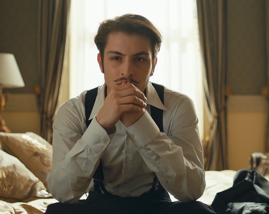 Boran Kuzum Shining Bright in the Turkish Cinema And Television