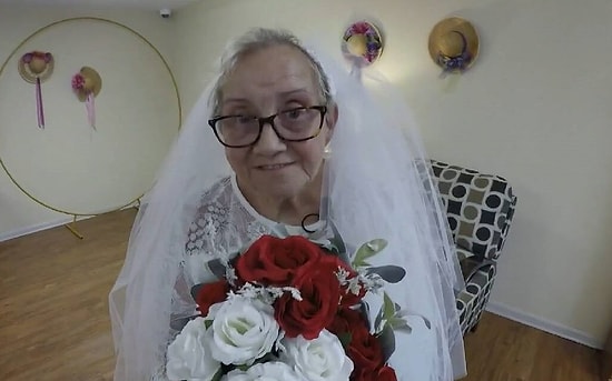 77-летняя женщина устроила свадьбу своей мечты, но жениха не пригласила