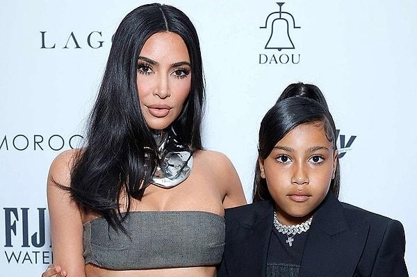 10. Aile boyu herkesin birer markası olan Kardashian'lara, 9 yaşındaki North West de katıldı! Küçük yaşına rağmen cilt bakımı sektörüne adım atmaya hazırlanan West, sosyal medyayı ikiye böldü!