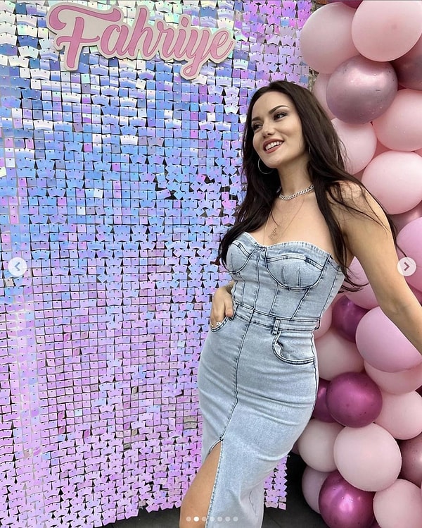 Многие заметили сходство концепцию этой розовой вечеринки с концепцией Барби.