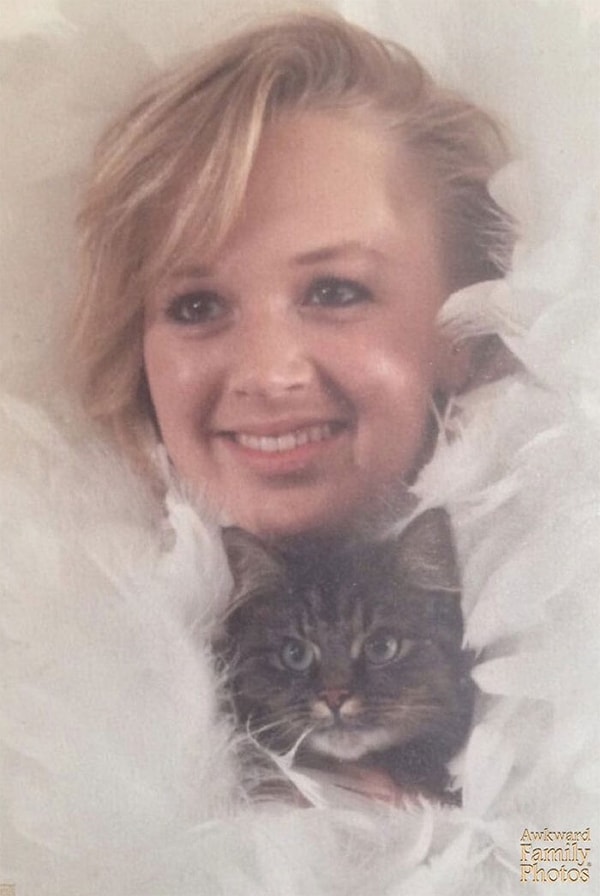 16. Школьная фотография, которая меня очень смущает.