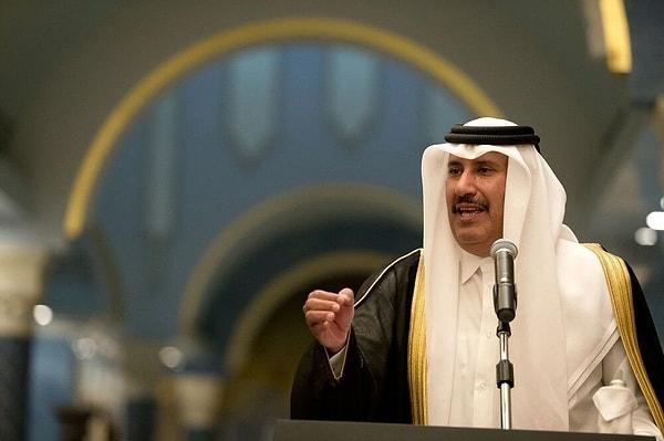Vice isimli dergide yer alan habere göre, eski Katar Başbakanı Şeyh Hamad bin Casim bin Cabir es-Sani'nin kişisel asistanı Magdalena, 'medyumluk' hizmeti veren bir siteye üye oldu.