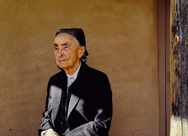 O’Keeffe'nin son yılları gözlerindeki sorunlar nedeniyle zor geçti ancak hafızasını kullanarak resim yapmayı sürdürdü ve 98 yaşında öldü.