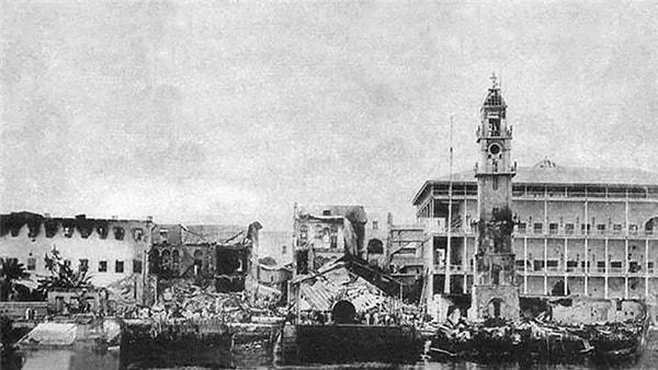 4. İngiliz-Zanzibar savaşı 27 Ağustos 1896'da gerçekleşti ve sadece 38-45 dakika arası sürdü. Tarihin en kısa savaşı olarak kayıtlara geçti. Savaşanlar İngiliz İmparatorluğu ve Zanzibar Sultanlığı idi.