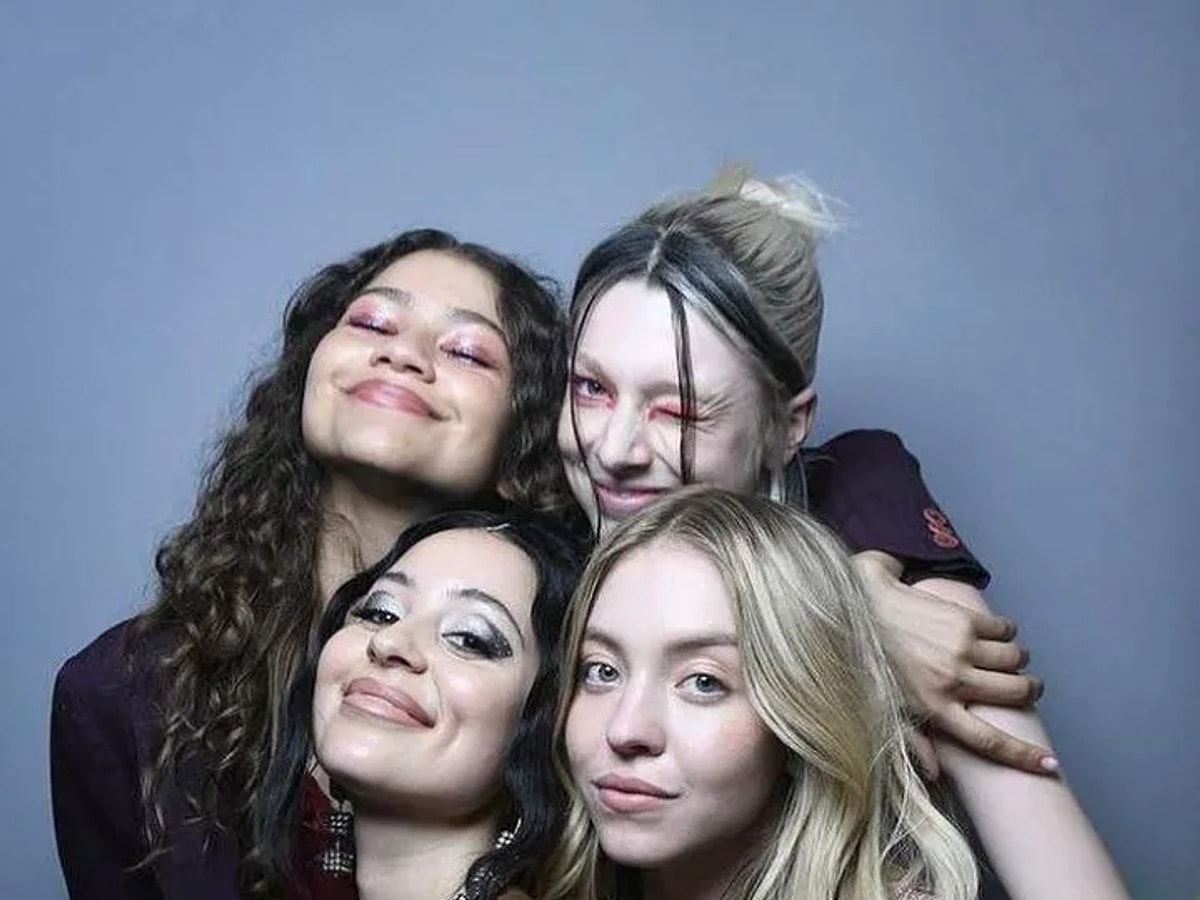 Зендая коулман эйфория. Эйфория каст. Эйфория герои. Имена из эйфории. Имена из эйфории.