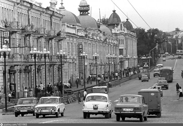 6. Омск, центр города (1986 год).