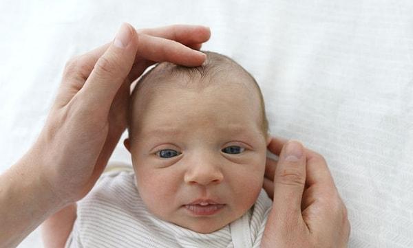 Bebekten bebeğe değişen bıngıldak sertleşmesi bazı bebeklerde erken bazı bebeklerde ise daha geç olabiliyor. Bıngıldak setleşmesi 6-18.aylarda başlıyor. Bu sertleşme 2-3 yaşlarında tamamlanıyor.