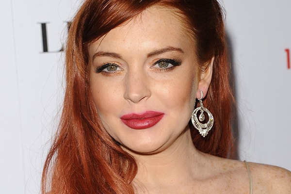 У вас зеленые глаза и рыжие волосы!