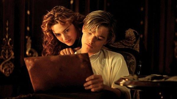 Leonardo DiCaprio ve Kate Winslet’in başrolünde oynadığı 'Titanic' tam 11 Oscar ödülü kazanarak adını sinema tarihine yazdıran filmlerin başında geliyor.