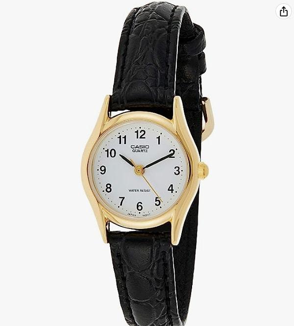7. Casio'nun büyüleyici kadın kol saati, her zaman moda olan klasik tasarımıyla gönülleri fethediyor.