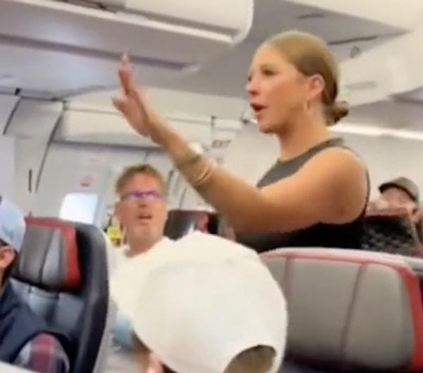 Bahsi geçen videoyu sosyal medya hesabında ilk kez paylaşan kişi videonun açıklama kısmına bu olay yüzünden uçağın 3 saat rötar yaptığını yazdı.