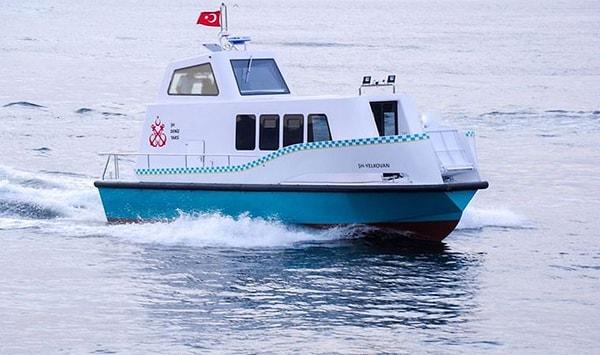 Advantages of Using a Sea Taxi