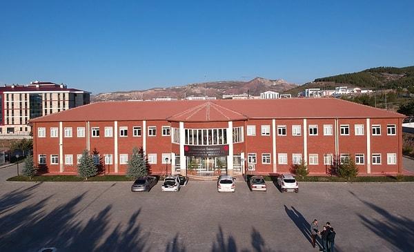 Sivas Cumhuriyet Üniversitesi 2023 YÖK Atlas Tercih Rehberi
