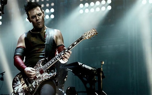 Ancak şimdi gündem olma sebebi, müzik grubunun kurucusu ve arka vokali Richard Kruspe!