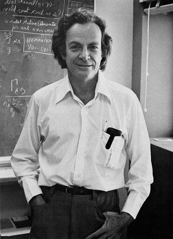 14. Jack Quaid (Richard P. Feynman)